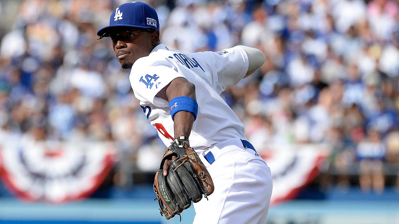 Marlins get Dee Gordon, Dan Haren from Dodgers for LHP Andrew Heaney in seven-player deal